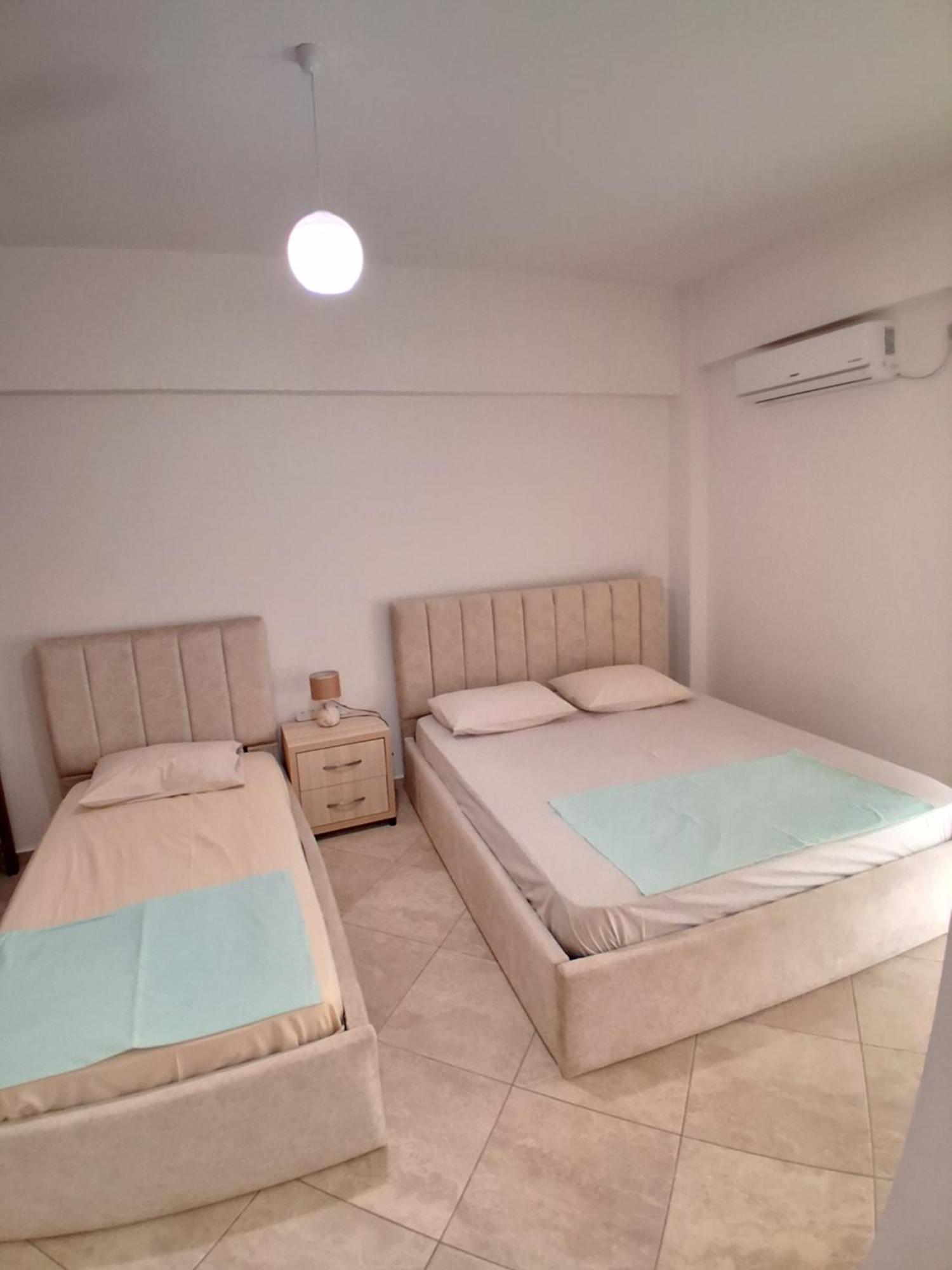 Rooms With View Himarë Oda fotoğraf